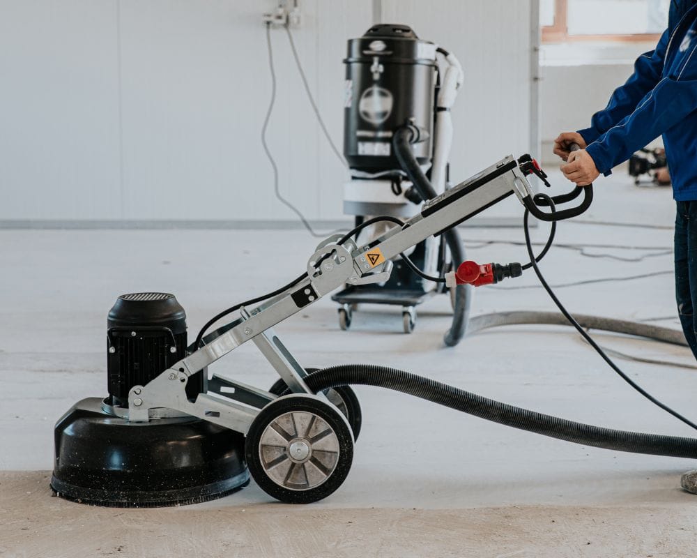 vệ sinh nhà xưởng sau xây dựng