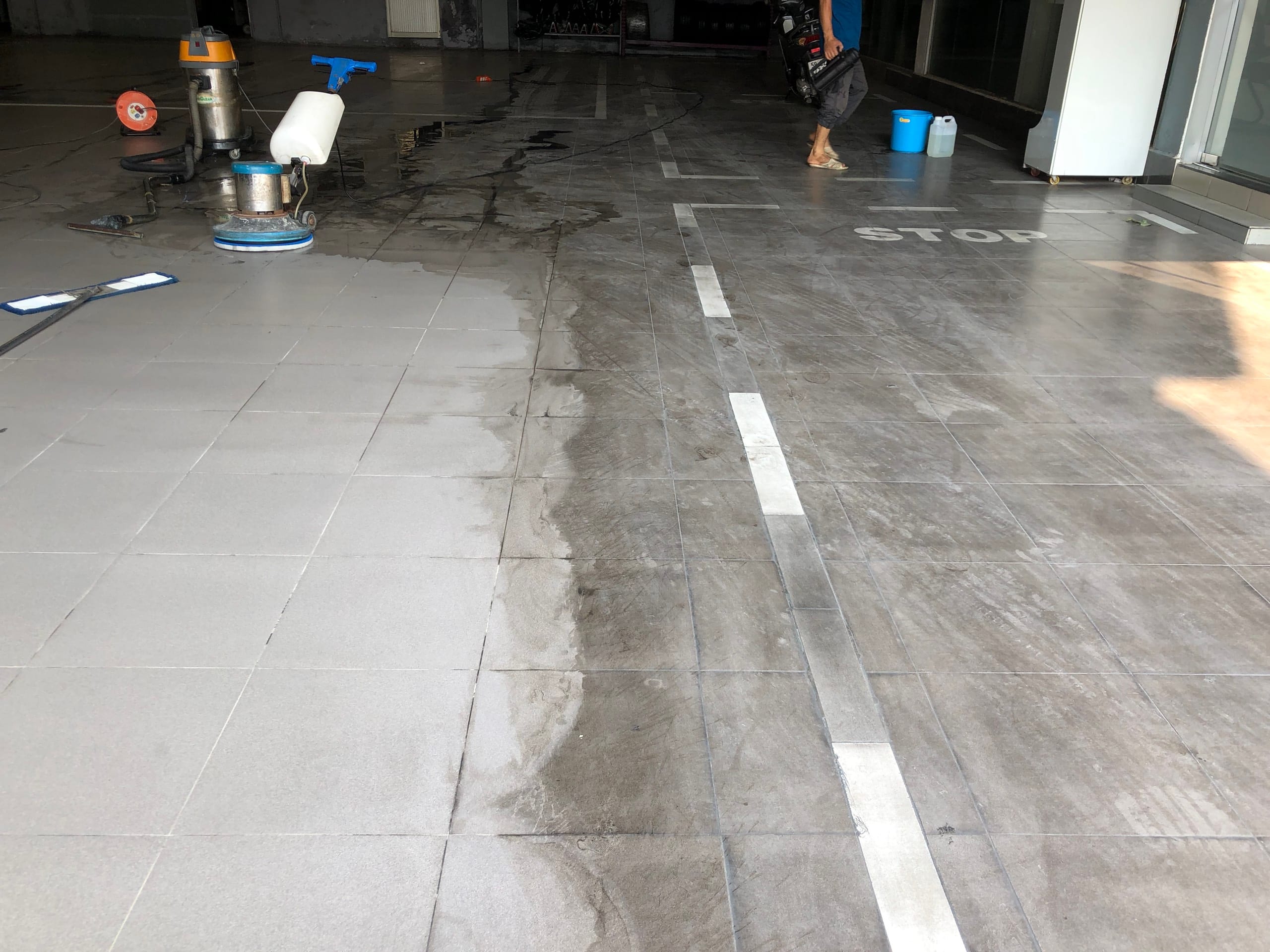 dịch vụ chà sàn tốt nhất tphcm