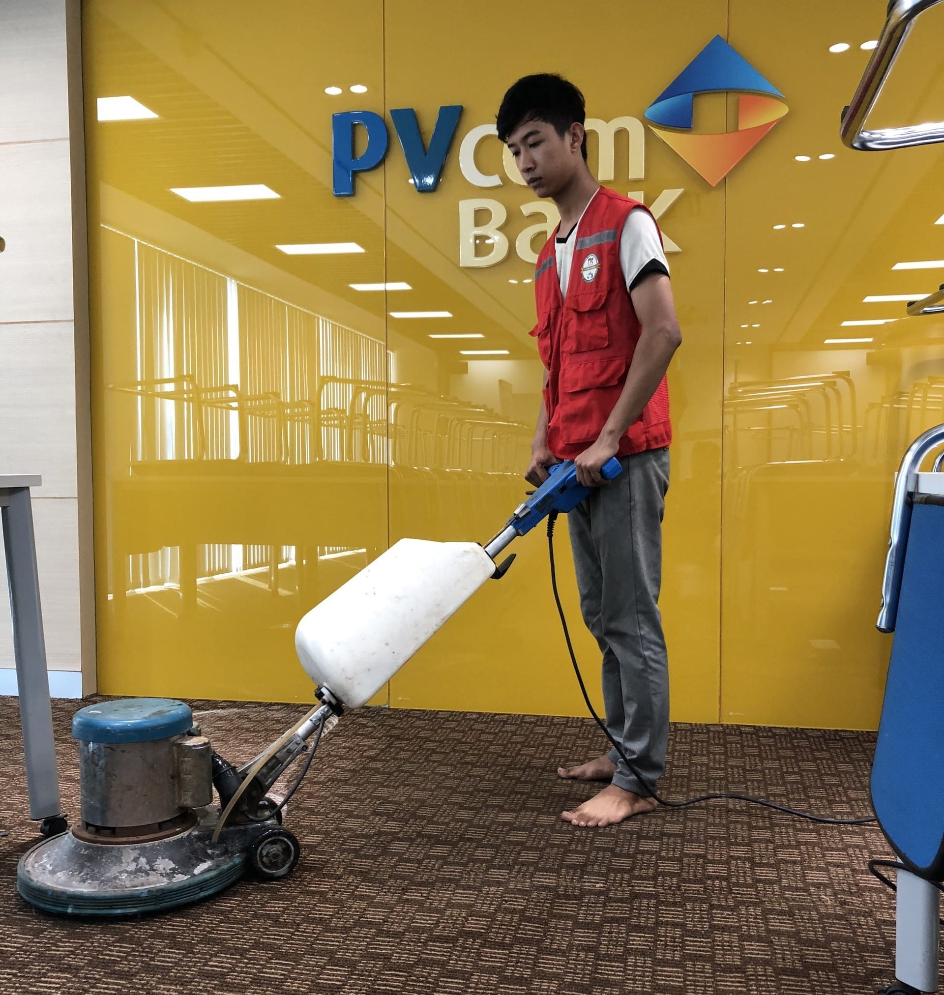 Dịch vụ vệ sinh công nghiệp