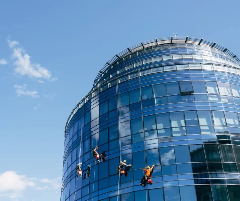 Dịch vụ vệ sinh tòa nhà chuyên nghiệp